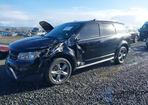 2017 Dodge Journey Crossroad Plus Awd z USA, uszkodzony, nr VIN 3C4PDDGG6HT553473